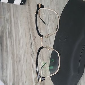 Eyeglasses frame